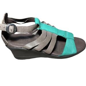 Keen Victoria Wedge Leather Sandals